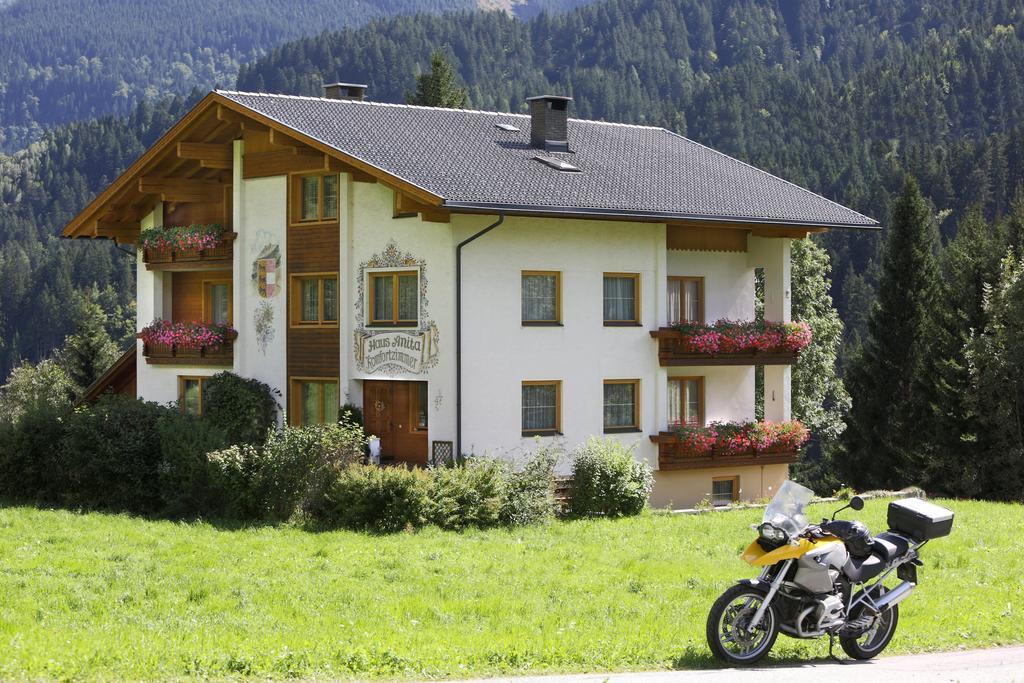 Liesing Hotel Garni Haus Anita מראה חיצוני תמונה