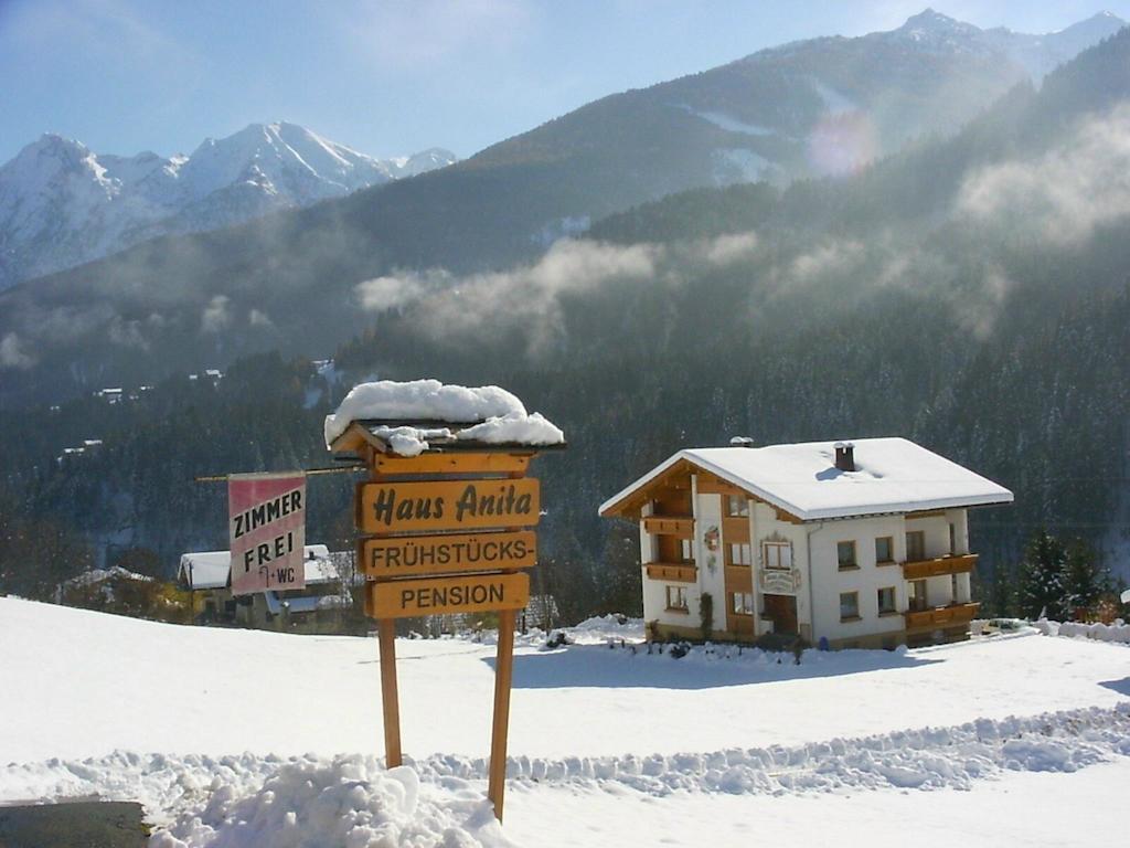 Liesing Hotel Garni Haus Anita מראה חיצוני תמונה
